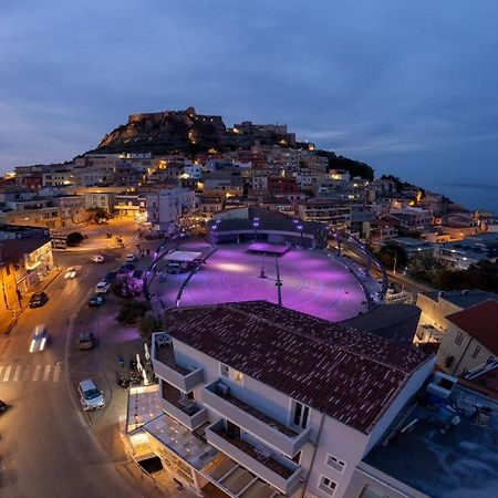 B&B Piazza Nuova Castelsardo Buitenkant foto