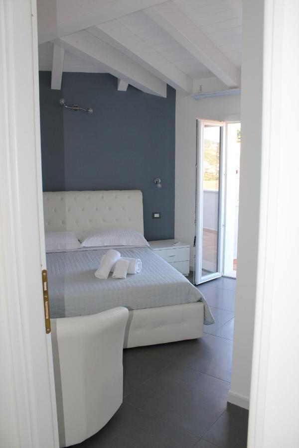 B&B Piazza Nuova Castelsardo Buitenkant foto