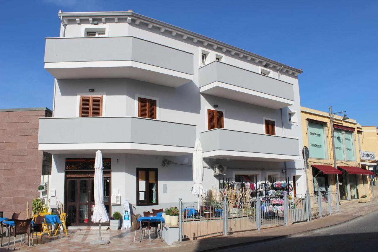 B&B Piazza Nuova Castelsardo Buitenkant foto