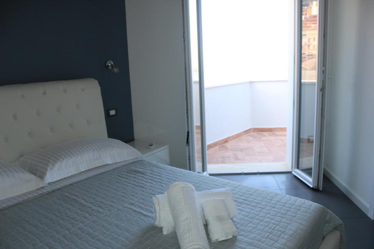 B&B Piazza Nuova Castelsardo Buitenkant foto
