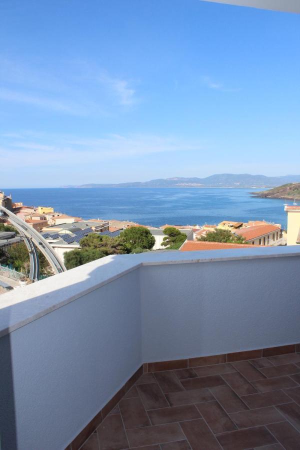 B&B Piazza Nuova Castelsardo Buitenkant foto
