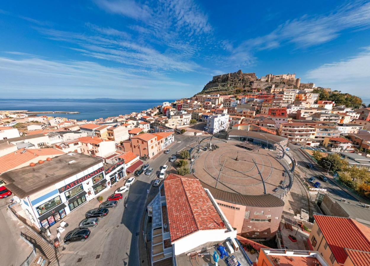 B&B Piazza Nuova Castelsardo Buitenkant foto