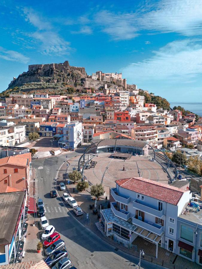 B&B Piazza Nuova Castelsardo Buitenkant foto