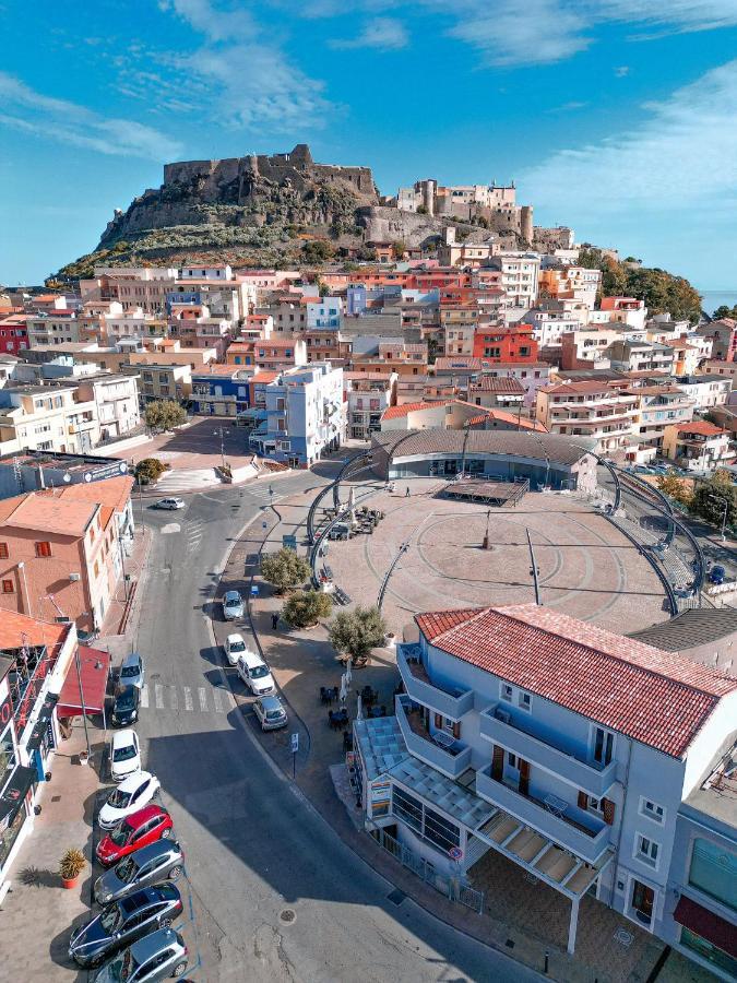 B&B Piazza Nuova Castelsardo Buitenkant foto